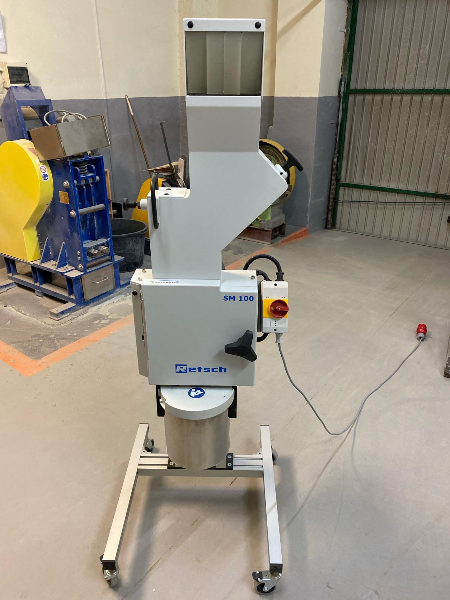 Retsch SM100