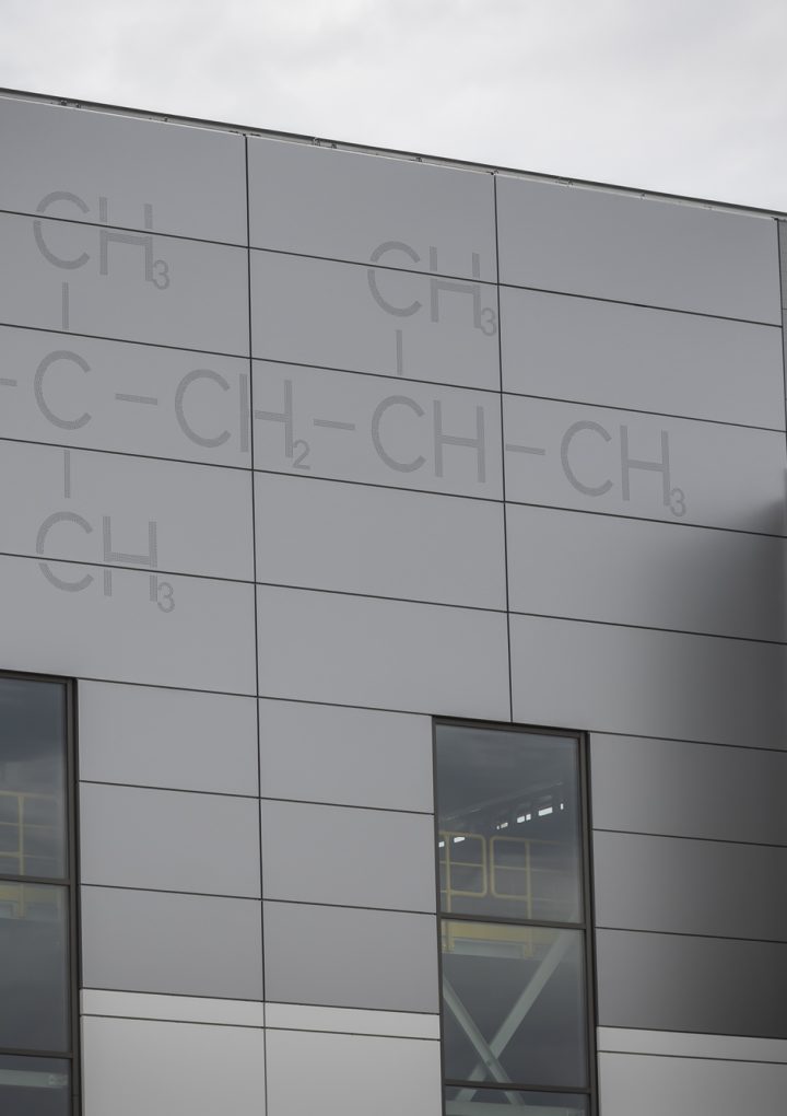 PKN ORLEN inwestuje w rozwój produkcji rafineryjnej i petrochemicznej