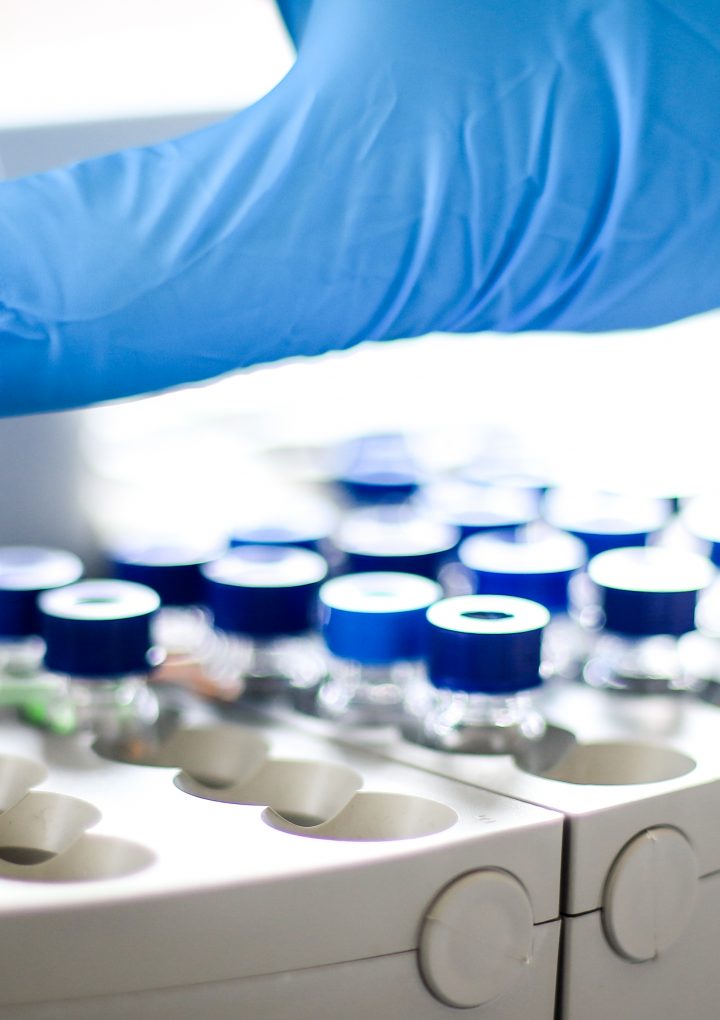 Kontrola gotowych produktów leczniczych w Laboratorium Chromatografii i Spektrometrii Mas JCI w odpowiedzi na zapotrzebowanie rynku farmaceutycznego